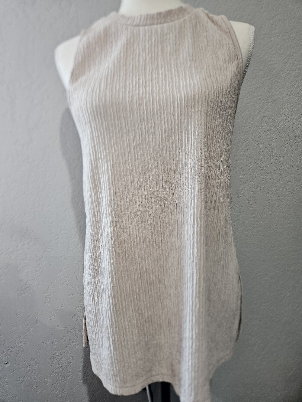 EUC SHEIN Light Beige Ribbed High-Neck Tank Top Size L